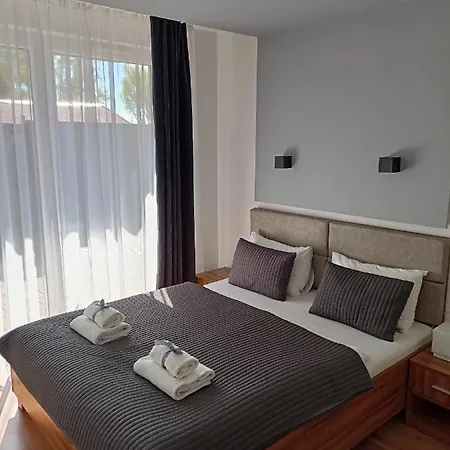 Marina Plaza Apartamenty Jastarnia Exterior photo